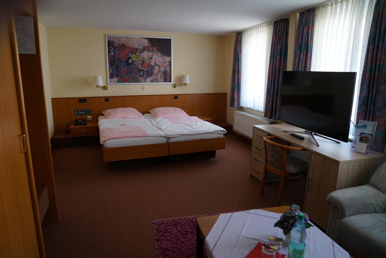Hotel Zum Grafen Hallermunt شبرينغه المظهر الخارجي الصورة